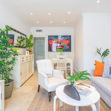 Atico 2 Terrazas Junto Al Mar By Rent Me Apartment Естепона Екстериор снимка