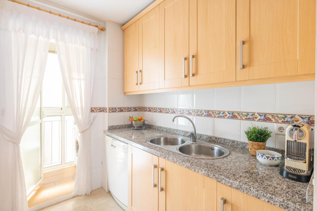 Atico 2 Terrazas Junto Al Mar By Rent Me Apartment Естепона Екстериор снимка